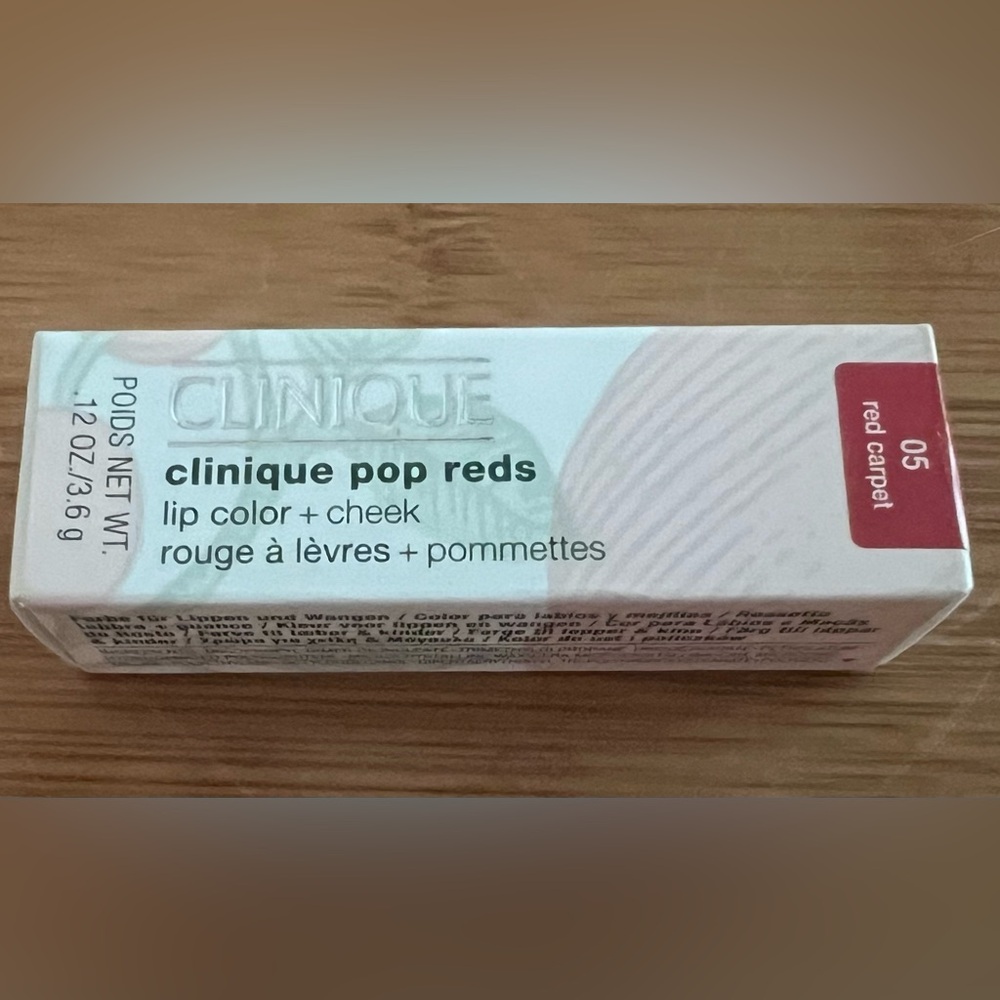 Clinique Pop Reds in Red Carpet